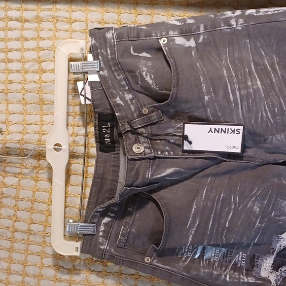 Destroyed jeans 32×32 - Picture 4 of 11